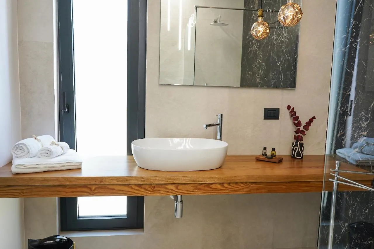 Thalassa Rooms 아볼라 B&B